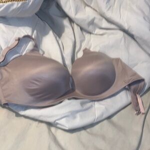 Victoria Secret Demi bra